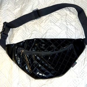 Fany pack quilted faux leather